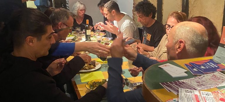 Amitié, partage et solidarité au café associatif du Burgaud (31)